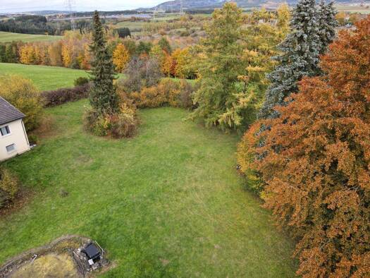 Grundstück zum Kauf 349.000 € 2.711 m² Grundstück Aldingen 78554