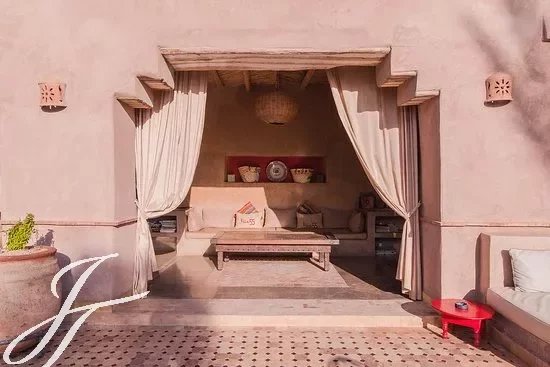 Mehrfamilienhaus zum Kauf provisionsfrei als Kapitalanlage geeignet 2.200.000 € 13 Zimmer 1.000 m²<br/>Wohnfläche 5.850 m²<br/>Grundstück Marrakech 40000