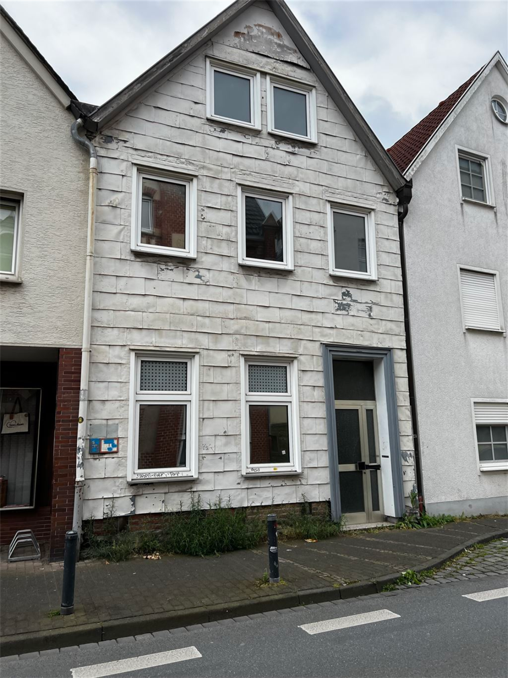 Einfamilienhaus zum Kauf 180.000 € 6 Zimmer 120 m²<br/>Wohnfläche 179 m²<br/>Grundstück ab sofort<br/>Verfügbarkeit Soest Soest , Westf 59494