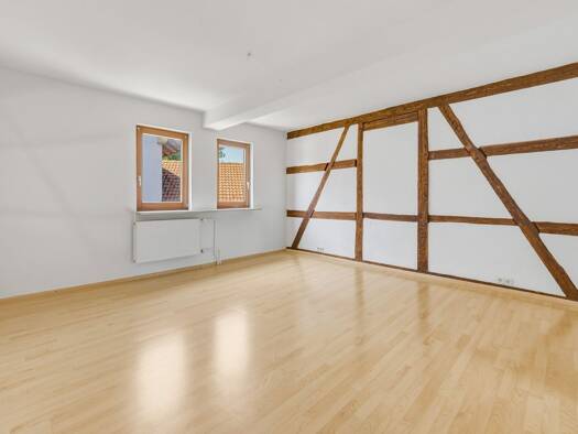 Haus zum Kauf 285.000 € 8 Zimmer 170 m² 2.493 m² Grundstück Buch Ahorn 74744