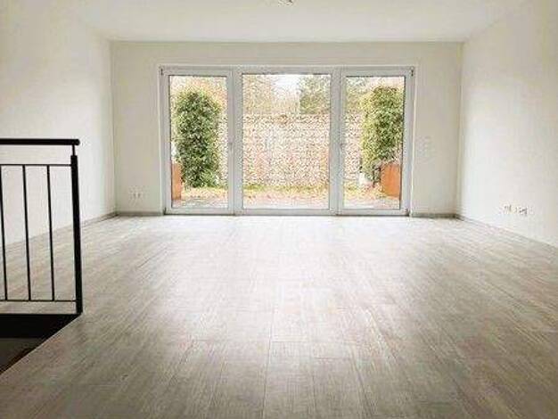 Wohnung zur Miete 2.117 € 5 Zimmer 171 m² frei ab 27.03.2026 Schwabstrasse 55 Weinsberg 74189