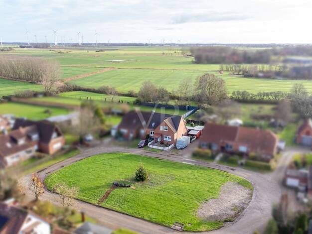 Doppelhaushälfte zum Kauf 149.900 € 6 Zimmer 132,7 m² 2.752 m² Grundstück Pewsum Krummhörn 26736