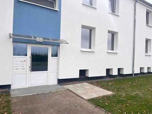 Wohnung zur Miete 570 € 3 Zimmer 75,4 m² 1. Geschoss frei ab sofort Grafenweg 1 Belke-Steinbeck Enger 32130