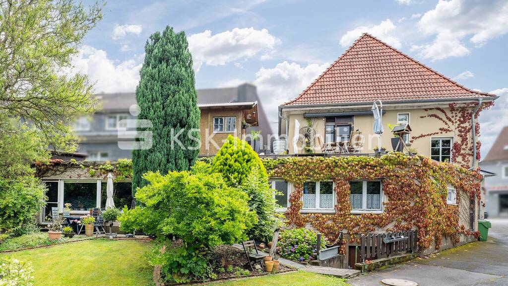 Mehrfamilienhaus zum Kauf 280.000 € 6 Zimmer 174,1 m² 804 m² Grundstück Waldbröl 51545