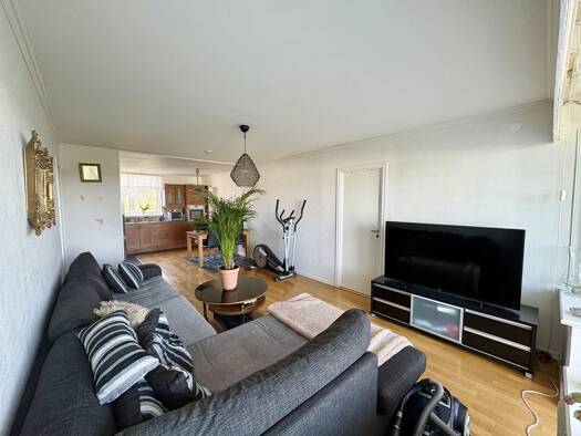 Wohnung zur Miete 500 € 1 Zimmer 39 m² frei ab sofort Südweststadt Südweststadt 76137 