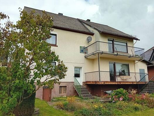 Einfamilienhaus zum Kauf 158.000 € 7 Zimmer 176 m² 919 m² Grundstück frei ab sofort Mengerskirchen 35794
