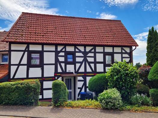 Doppelhaushälfte zum Kauf 129.000 € 4 Zimmer 168 m² 173 m² Grundstück Motzfeld Friedewald 36289
