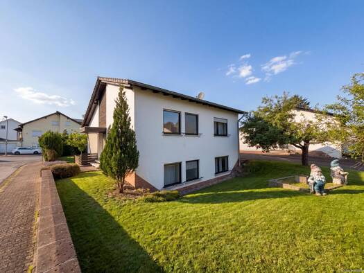 Einfamilienhaus zum Kauf 235.000 € 6 Zimmer 134 m² 653 m² Grundstück Dorf im Warndt Großrosseln 66352