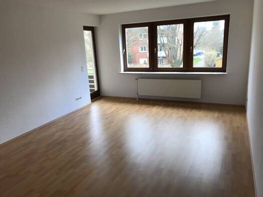 Wohnung zur Miete 700 € 3 Zimmer 82 m² Geschoss 1/3 frei ab 01.05.2026 Marienburger Höhe Hildesheim 31141