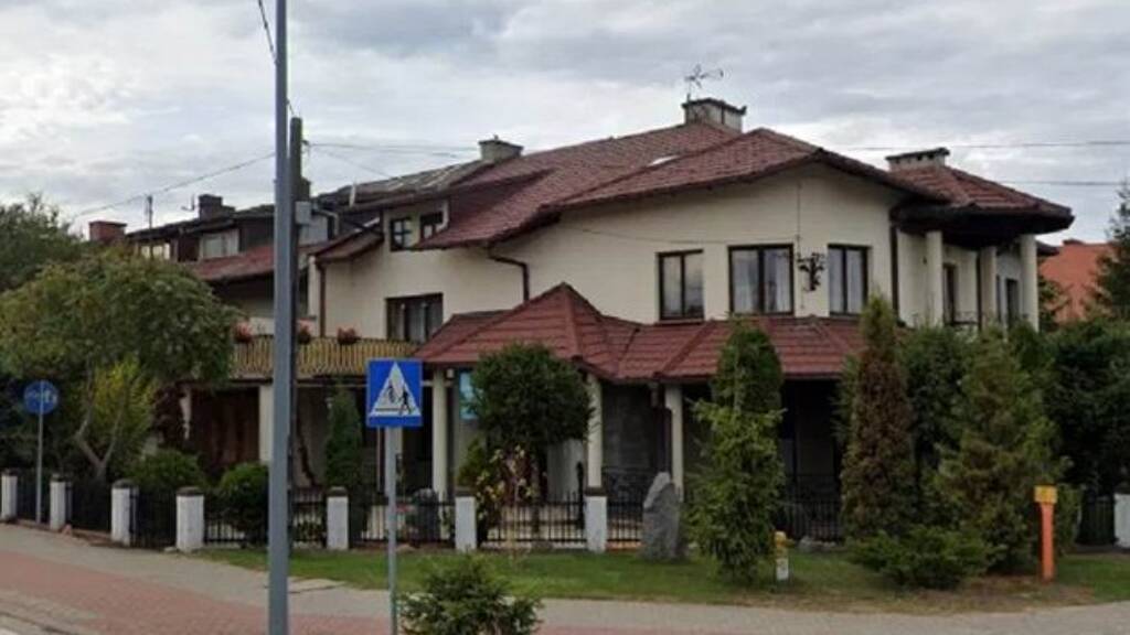 Einfamilienhaus zum Kauf 200.000 € 5 Zimmer 235 m² 704 m² Grundstück Pisz 12-200