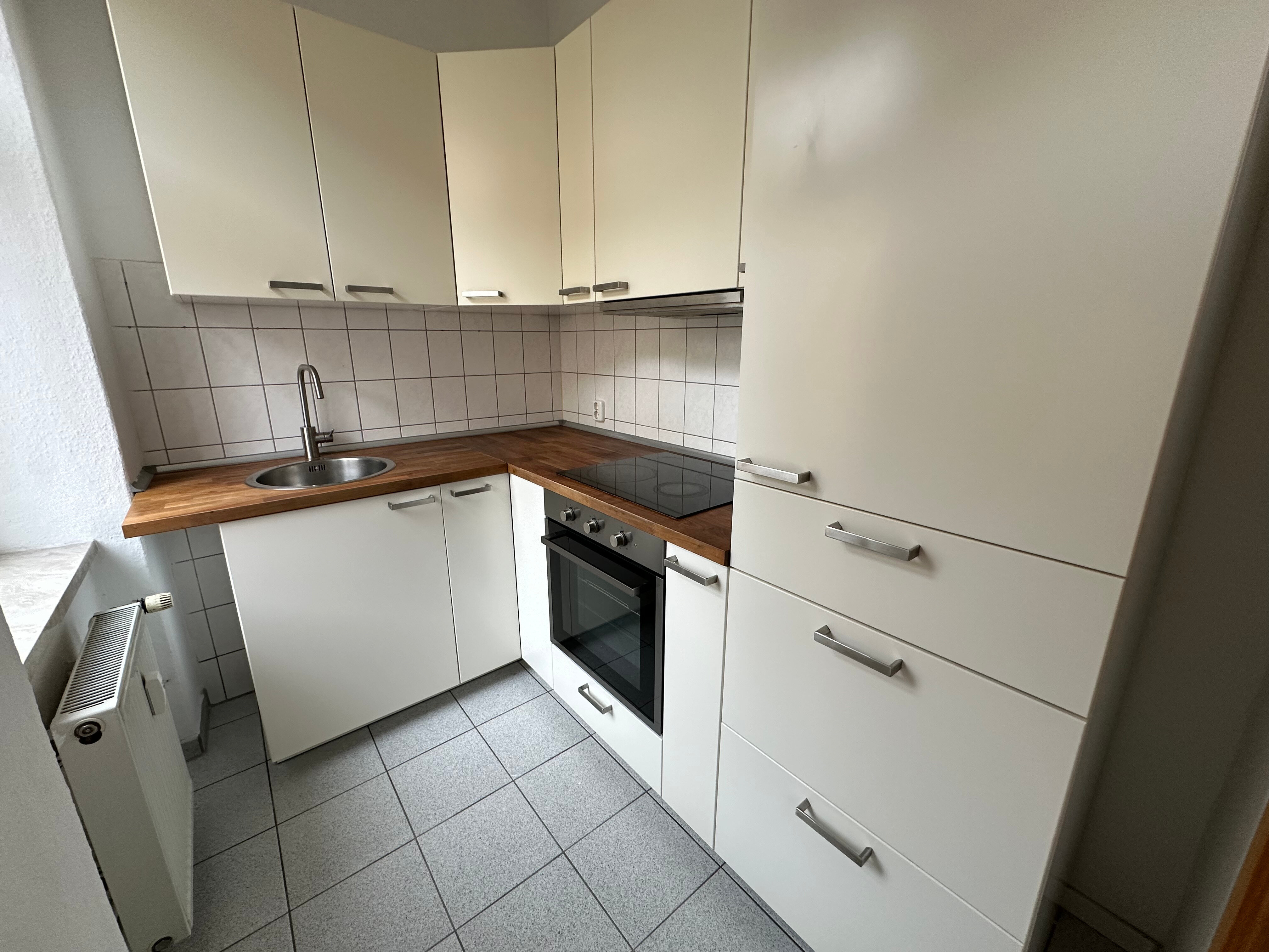 Wohnung zur Miete 254 € 2 Zimmer 42,7 m²<br/>Wohnfläche Lützowstraße 39 Kappel 822 Chemnitz 09119