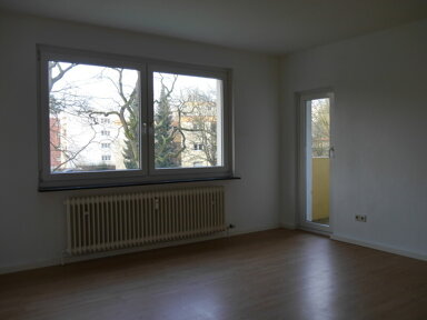 Wohnung zur Miete 554 € 3 Zimmer 64,4 m² 1. Geschoss frei ab 17.01.2025 Ollenhauerstr. 4 Großauheim Hanau 63457