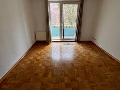 Wohnung zur Miete 340 € 2 Zimmer 41,8 m² 1. Geschoss frei ab sofort Frankfurt (Oder) 15230