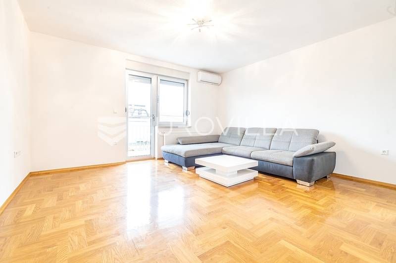 Wohnung zum Kauf 254.000 € 2 Zimmer 91 m²<br/>Wohnfläche 1.<br/>Geschoss Spansko 10147