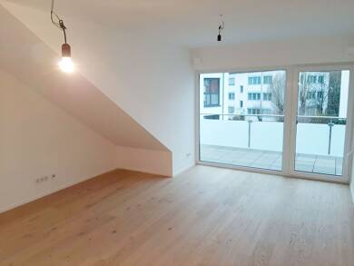 Wohnung zur Miete 1.300 € 3 Zimmer 93,5 m² Dachgeschoss, 3. Geschoss frei ab 15.06.2025 Carl-von-Linde-Straße 8 Holzstraße Wiesbaden 65197