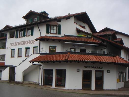 Wohnung zur Miete 680 € 2 Zimmer 71,3 m² frei ab 16.12.2025 Tannerstraße 2 Vogt 88267