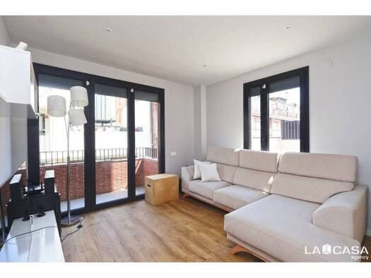 Penthouse zum Kauf - Erstbezug 649.000 € 4 Zimmer 141 m² l'Hospitalet de Llobregat 08902