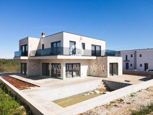 Haus zum Kauf 875.000 € 4 Zimmer 243 m² Buje