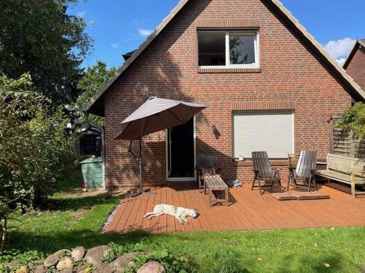 Einfamilienhaus zur Miete 1.500 € 3,5 Zimmer 80,5 m² 885 m² Grundstück frei ab 01.05.2026 Henstedt-Ulzburg 24558