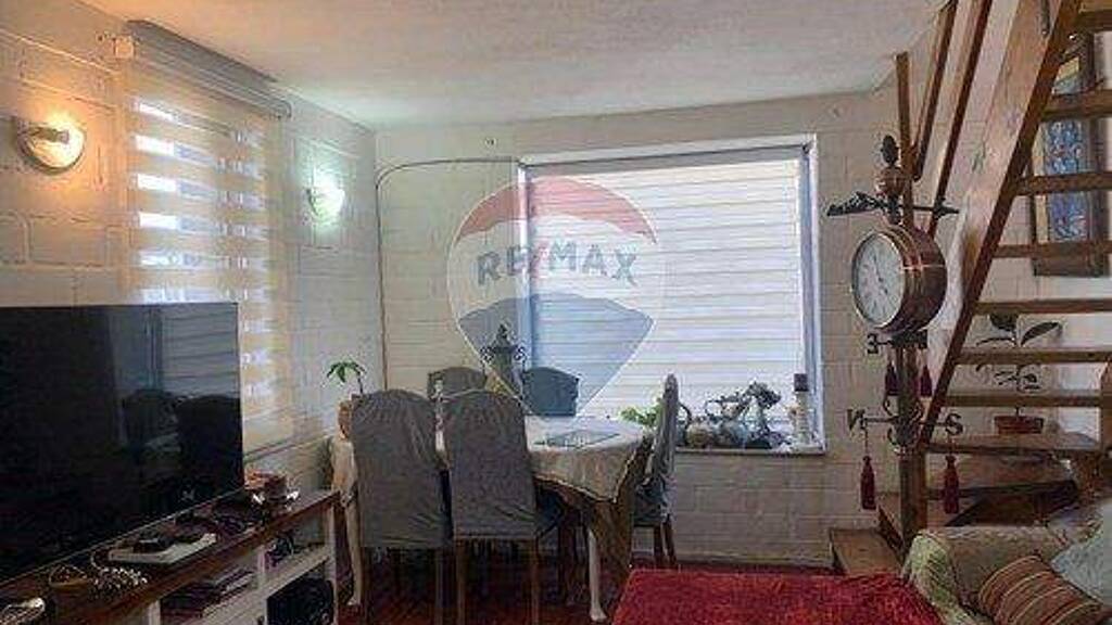 Haus zum Kauf 85.000.000 € 98 m² 98 m² Grundstück Buin