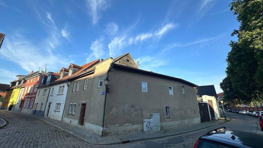 Einfamilienhaus zum Kauf 69.000 € 6 Zimmer 105 m² 277 m² Grundstück Dompredigergasse 8 Naumburg Naumburg (Saale) 06618