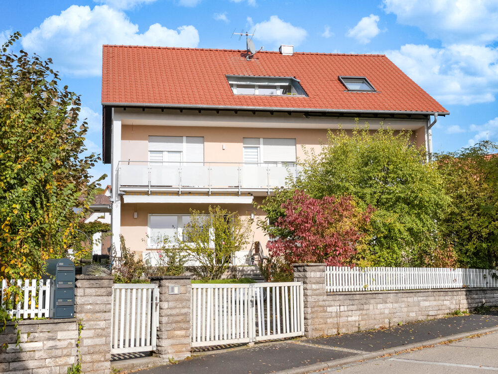 Mehrfamilienhaus zum Kauf 940.000 € 11 Zimmer 295,6 m²<br/>Wohnfläche 899 m²<br/>Grundstück Eibelstadt 97246