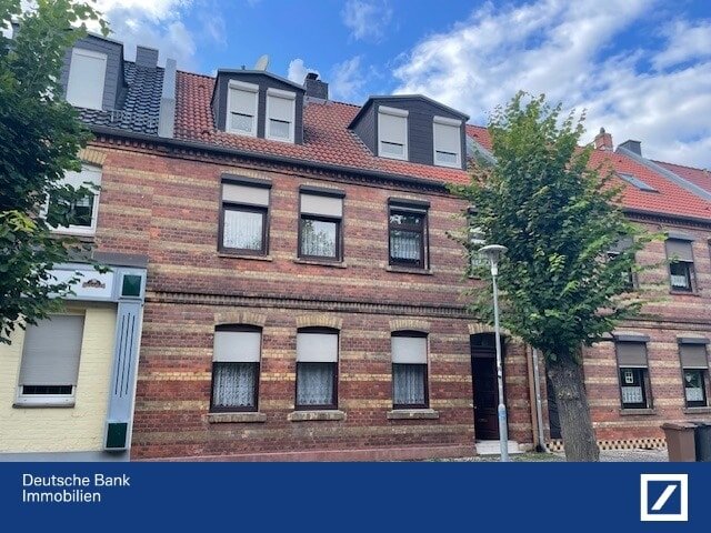 Reihenmittelhaus zum Kauf 48.000 € 6 Zimmer 120 m²<br/>Wohnfläche 505 m²<br/>Grundstück Güsten Güsten 39439