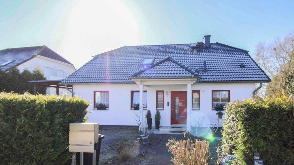 Sonstiges zum Kauf als Kapitalanlage geeignet 7 Zimmer 180 m² 1.000 m² Grundstück Dreschvitz 18573