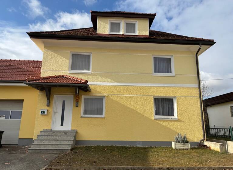 Einfamilienhaus zur Miete 868 € 5 Zimmer 140 m²<br/>Wohnfläche ab sofort<br/>Verfügbarkeit Gurten 4942
