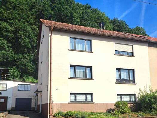 Mehrfamilienhaus zum Kauf 249.000 € 7 Zimmer 180 m² 548 m² Grundstück Püttlingen Püttlingen 66346