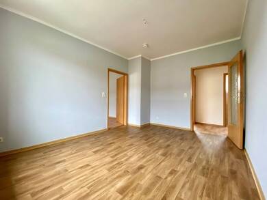 Wohnung zur Miete 286 € 2 Zimmer 47,5 m² 1. Geschoss frei ab 01.09.2025 Brockenstraße 11 Oschersleben Oschersleben 39387