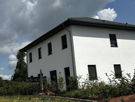 Doppelhaushälfte zur Miete 1.410 € 4 Zimmer 117 m² frei ab 01.06.2026 Stockäckerstraße Postbauer-Heng 92353