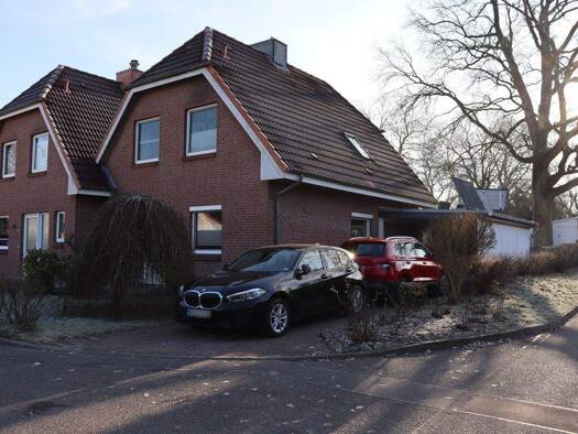 Einfamilienhaus zum Kauf 364.800 € 4 Zimmer 93 m² 215 m² Grundstück Stockelsdorf 23617