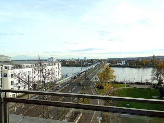 Büro zur Miete 12,50 € 558 m² Bürofläche teilbar ab 219 m² Zentrum Bonn 53111