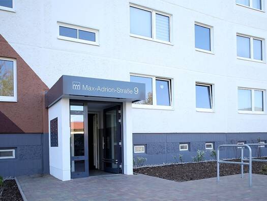 Wohnung zur Miete 399 € 3 Zimmer 70,9 m² 3. Geschoss Max-Adrion-Straße 9 Datzeberg Neubrandenburg 17034