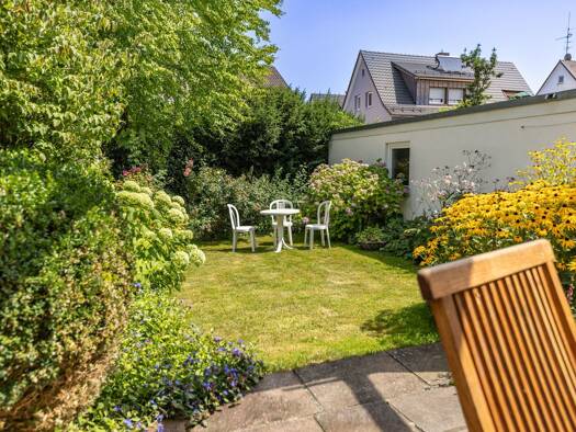 Haus zum Kauf 655.000 € 6 Zimmer 150 m² 257 m² Grundstück frei ab sofort Friedrichshafen 88045