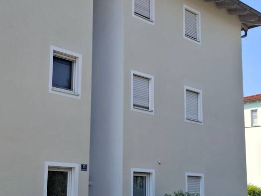 Wohnung zur Miete 900 € 3 Zimmer 68 m² Geschoss 1/3 frei ab sofort Ingolstadt Ingolstadt 85051