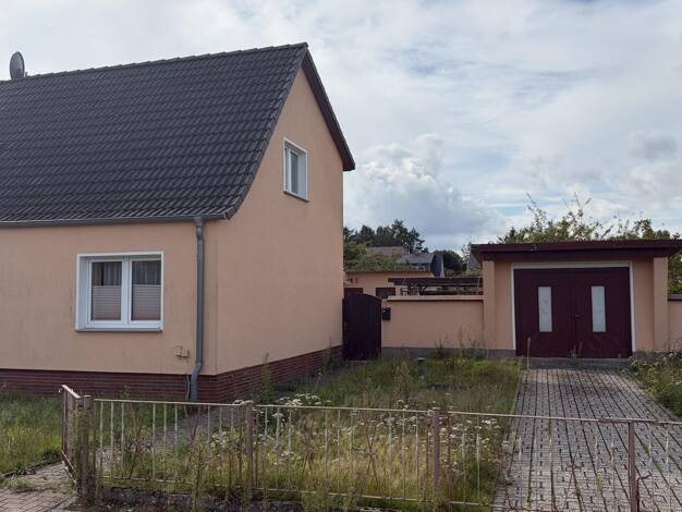 Doppelhaushälfte zum Kauf 99.000 € 4 Zimmer 98 m² 980 m² Grundstück Richtenberg Richtenberg 18461