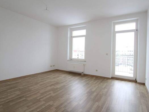 Wohnung zur Miete 675 € 2 Zimmer 63,6 m² 3. Geschoss frei ab 15.02.2026 Rathausstraße 70 Markkleeberg 04416