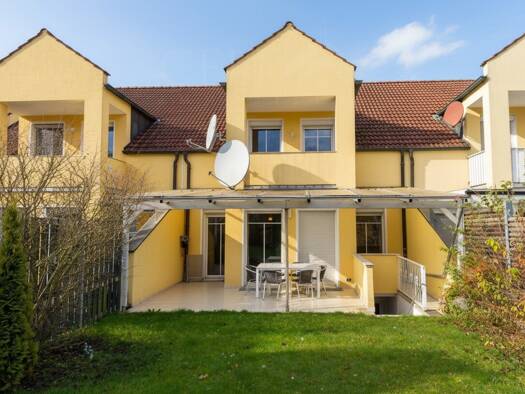 Reihenmittelhaus zum Kauf 325.000 € 4 Zimmer 129 m² 318,5 m² Grundstück Geiselhöring Geiselhöring 94333