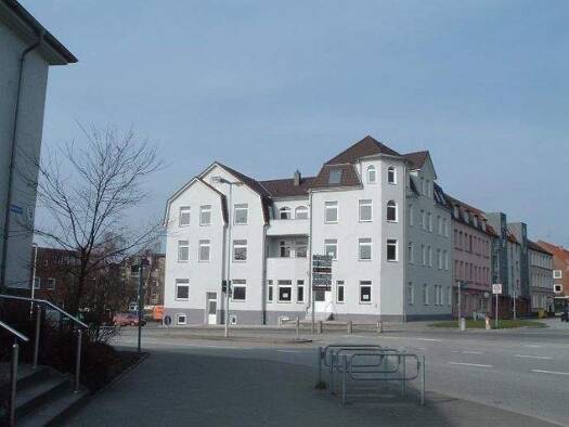 Wohnung zur Miete 600 € 2 Zimmer 58,7 m² 1. Geschoss frei ab 01.10.2025 Neumühlen-Dietrichsdorf Kiel 24149