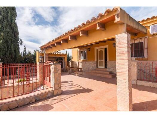 Villa zum Kauf 205.000 € 2 Zimmer 204 m² 900 m² Grundstück Pliego 30176