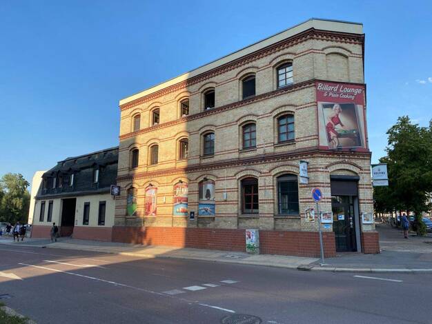 Studio zur Miete 700 € 3 Zimmer 80,9 m² 2. Geschoss frei ab 01.03.2026 Glauchaer Straße 26 Innenstadt Halle 06110