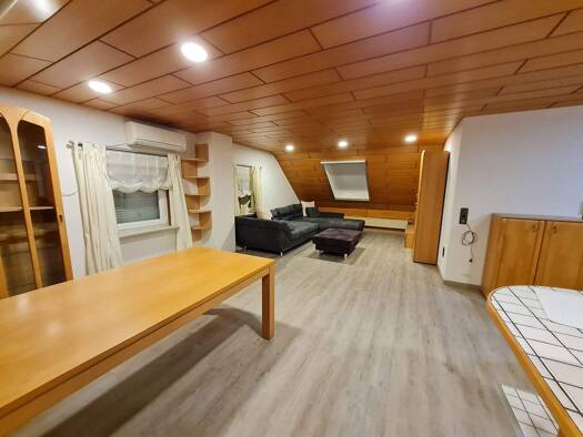 Wohnung zur Miete 950 € 3 Zimmer 91,8 m² frei ab sofort Schaffhausen Wadgassen 66787