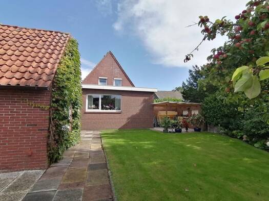 Einfamilienhaus zum Kauf 209.000 € 5 Zimmer 113,4 m² 1.180 m² Grundstück frei ab sofort Sande 26452