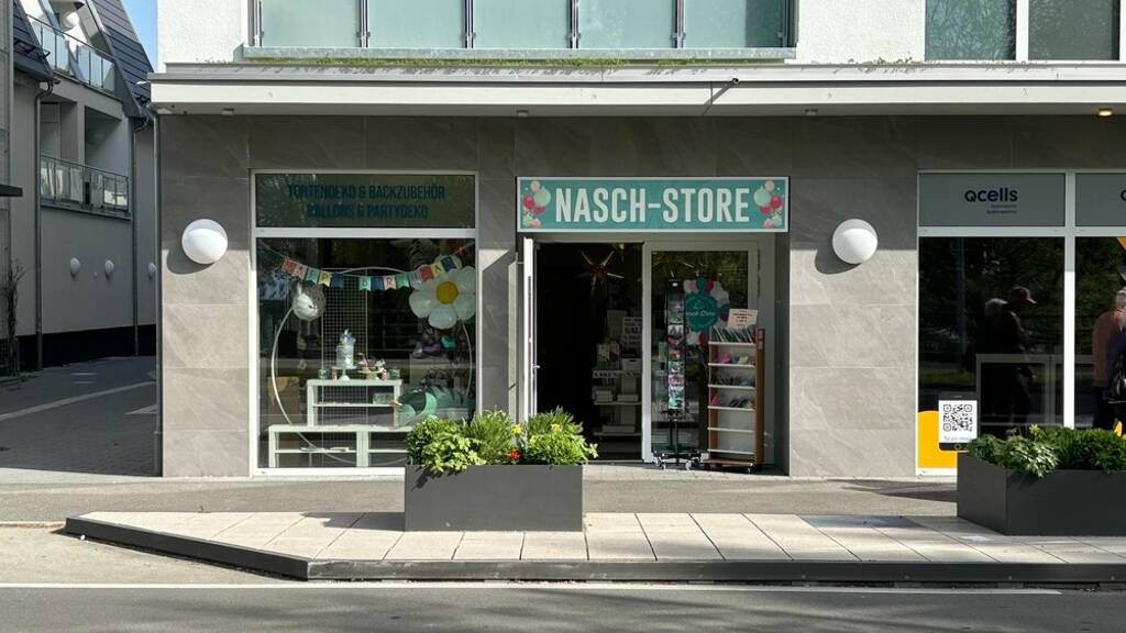 Laden zur Miete 2.300 € 2 Zimmer 80 m² Verkaufsfläche Friedrichshafen 88045