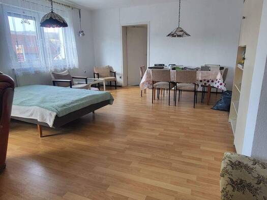 Wohnung zum Kauf 76.000 € 4 Zimmer 94 m² 2. Geschoss frei ab sofort Kaltennordheim Kaltennordheim 36452