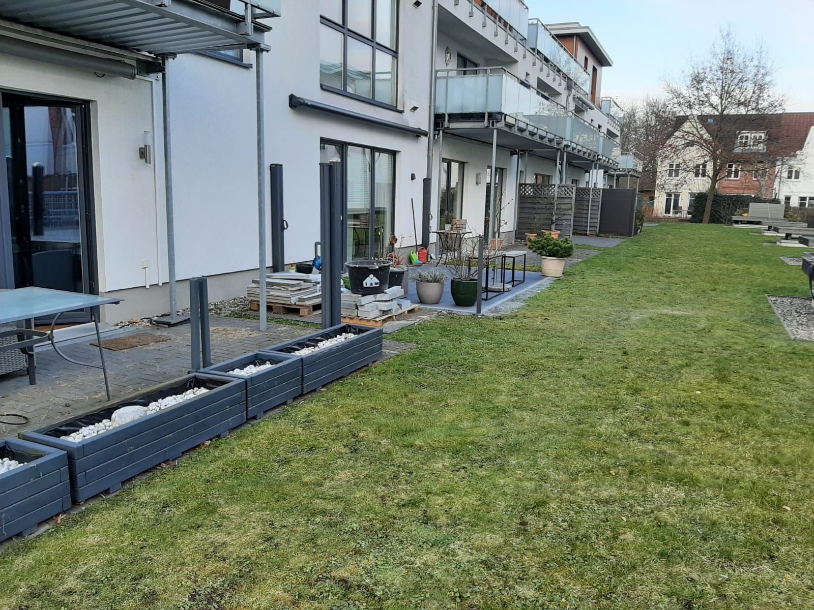 Terrassenwohnung zur Miete 3 Zimmer 100 m²<br/>Wohnfläche EG<br/>Geschoss ab sofort<br/>Verfügbarkeit Wahlbezirk 10 Elmshorn 25337