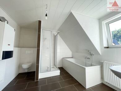Wohnung zur Miete 390 € 2 Zimmer 65 m² Dachgeschoss Am Waldsaum 3 Aue-Bad Schlema 08280