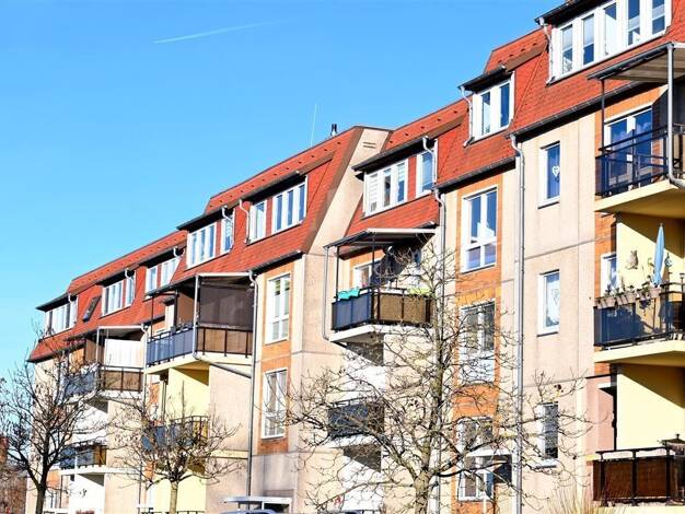 Studio zum Kauf 115.000 € 2 Zimmer 52 m² Dachgeschoss, 3. Geschoss Grünthal-Viermorgen Stralsund 18437